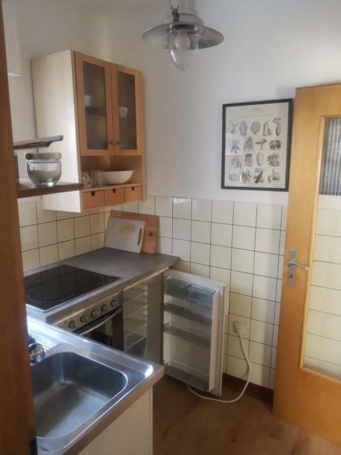 Gartenzimmer Mit Strassenbahn Zu Dom Und Messe Köln Ngoại thất bức ảnh