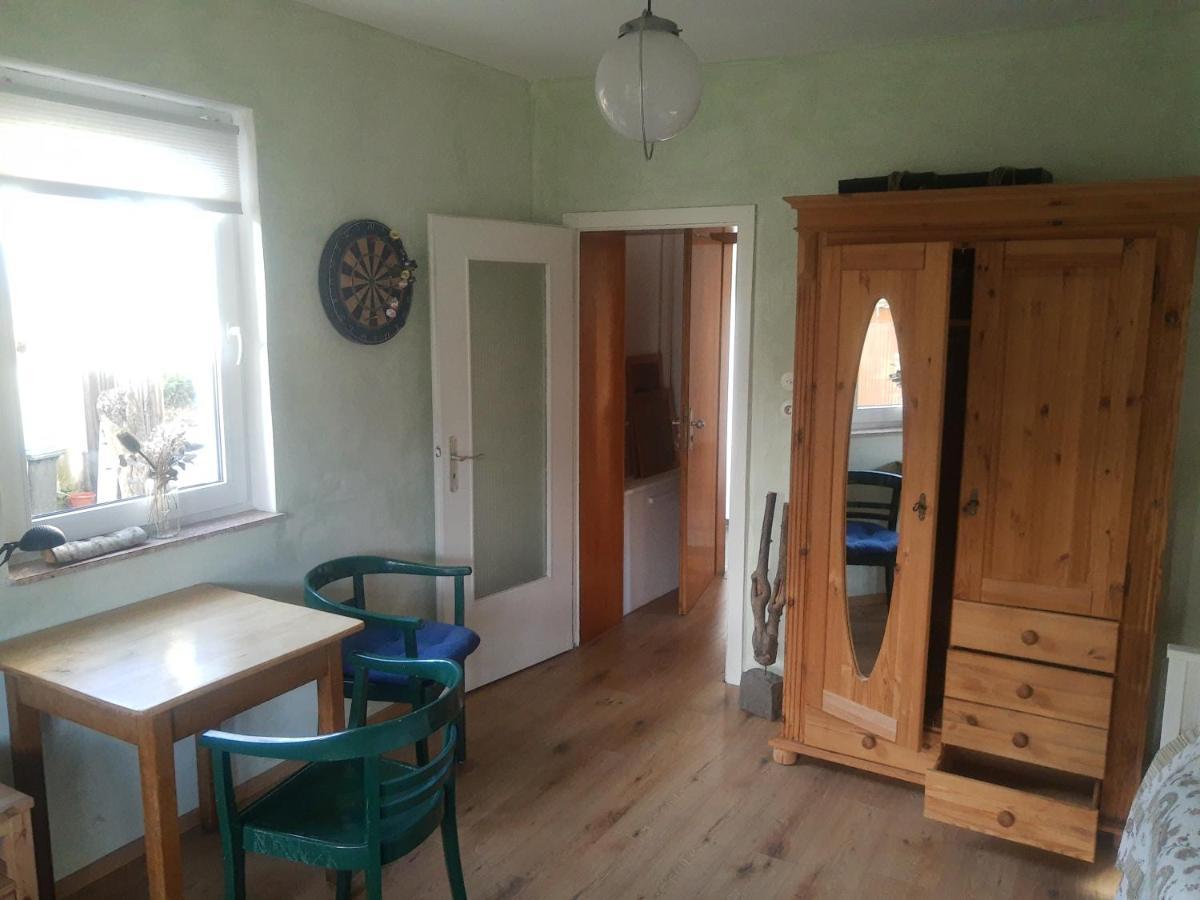 Gartenzimmer Mit Strassenbahn Zu Dom Und Messe Köln Ngoại thất bức ảnh